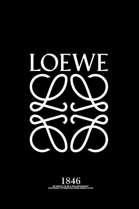 لفحة شتوية - Loewe  / شامل علبة الشركة وكيس